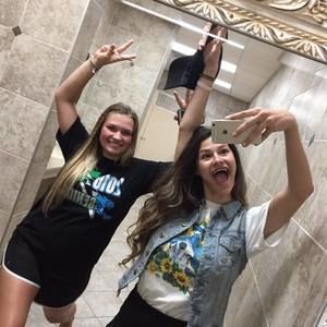 Meet your Posher, Jackie